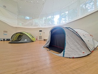 室内地下１階_秘密基地テント（checkout午前8:00）